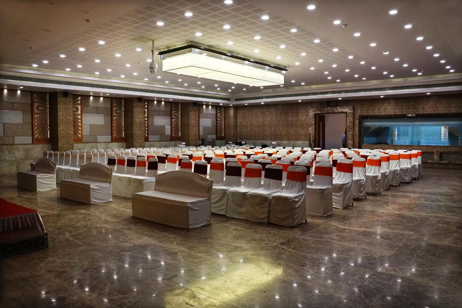 SilverCloud Hotel and Banquets — photo 5