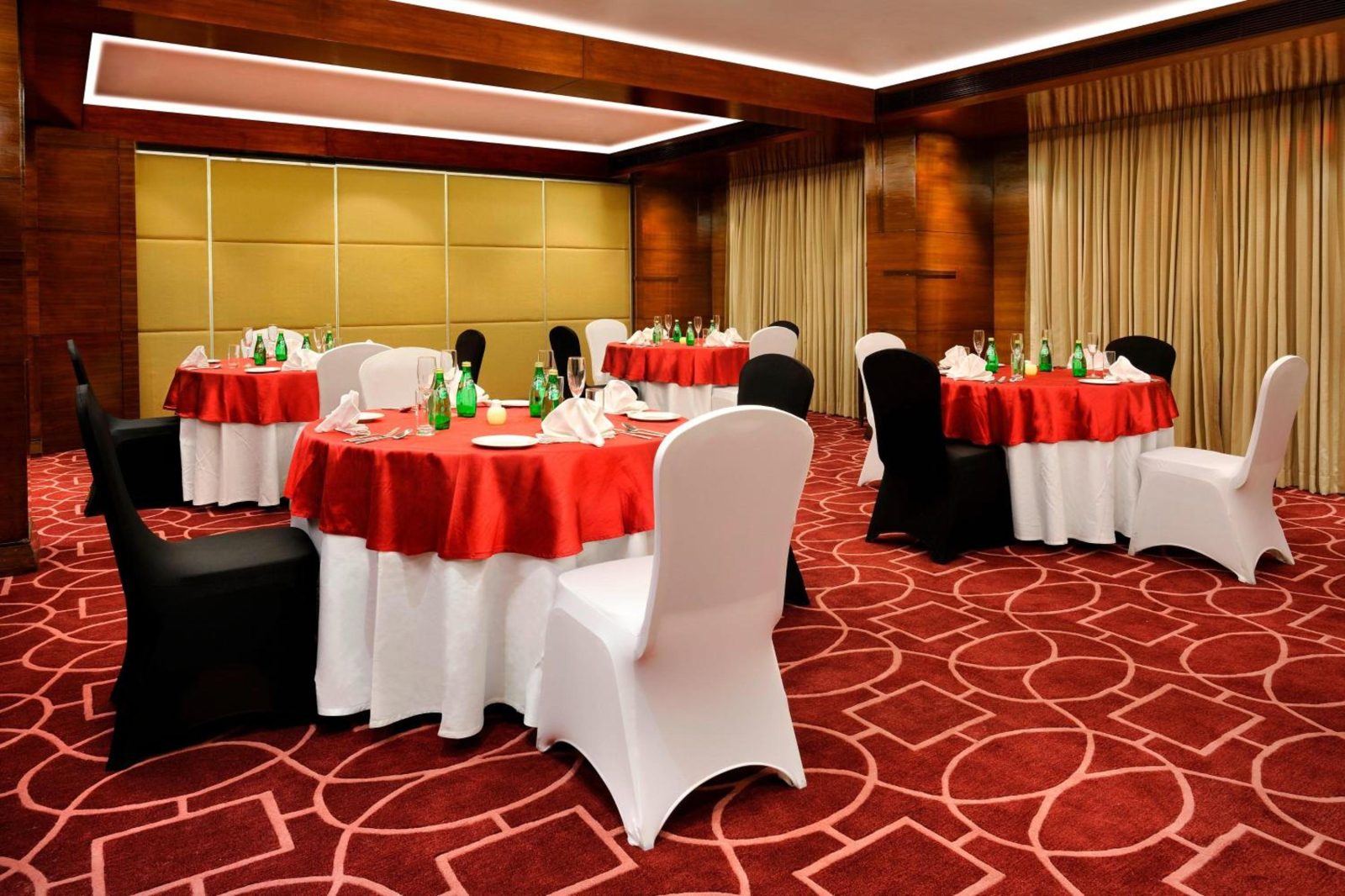 Four Points by Sheraton Ahmedabad — photo 4