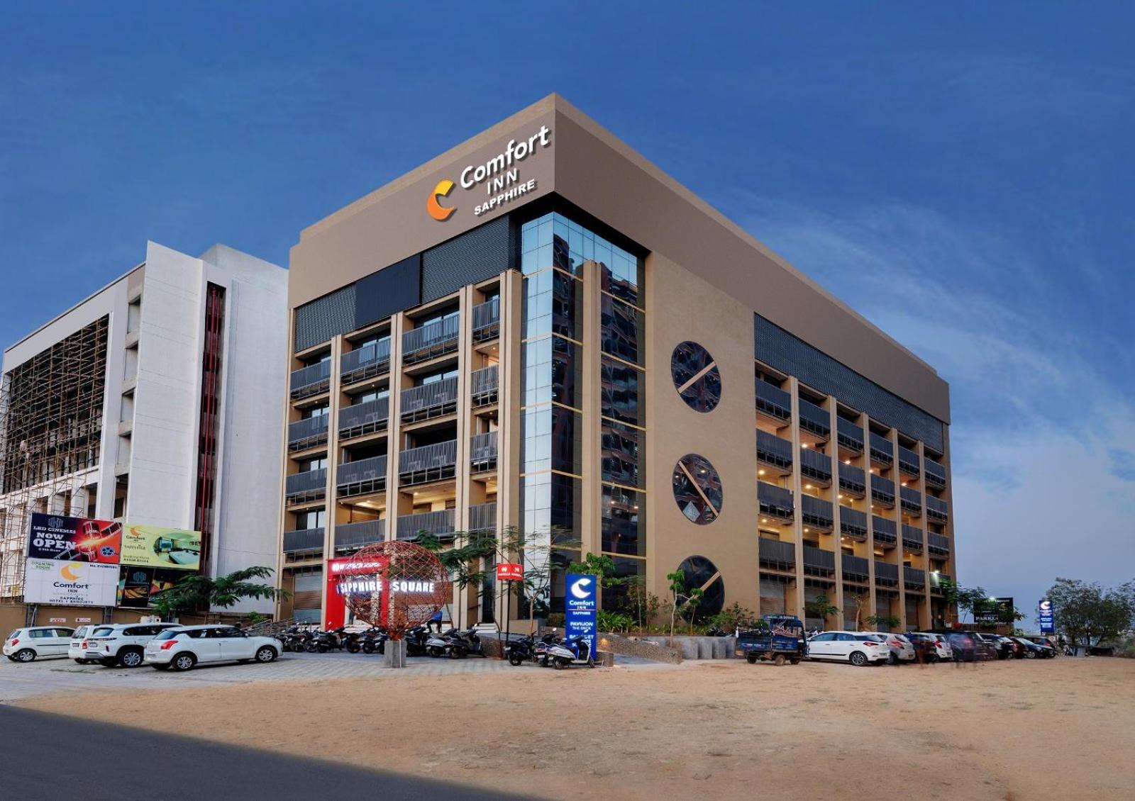 Comfort Inn Sapphire Chandkheda, Ahmedabad — photo 2