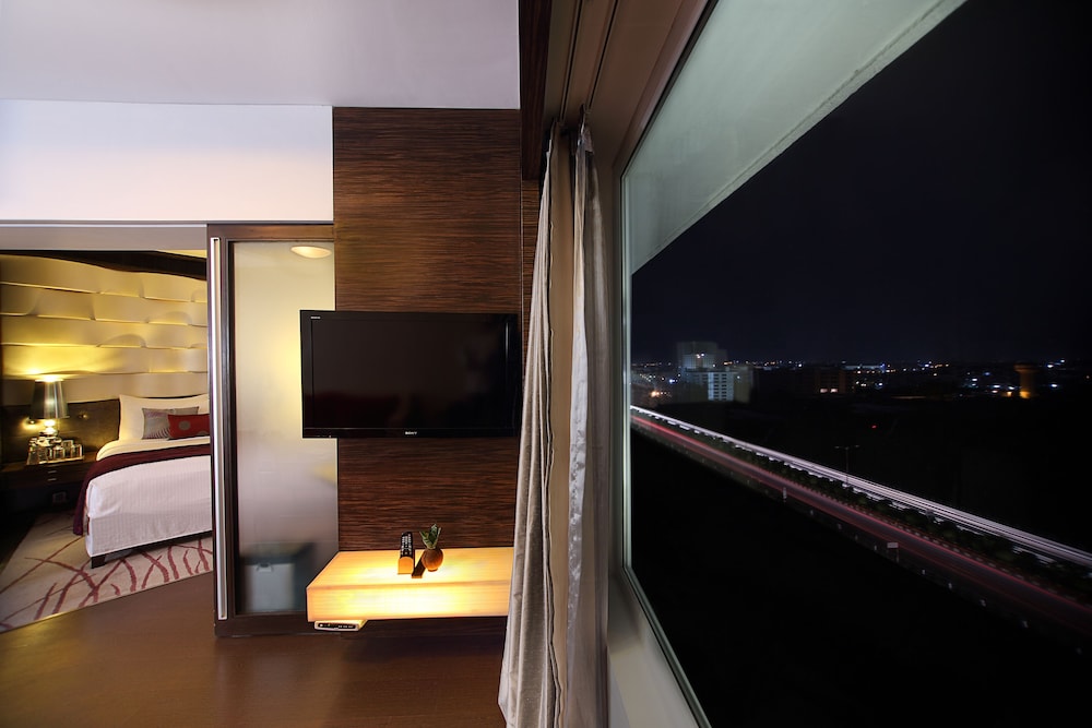 Fortune Select SG Highway, Ahmedabad - Member ITC Hotels' Group — photo 4