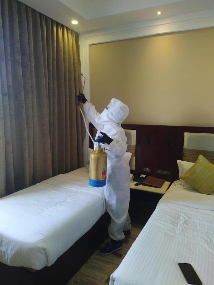 Regenta Inn Ranip Ahmedabad — photo 7
