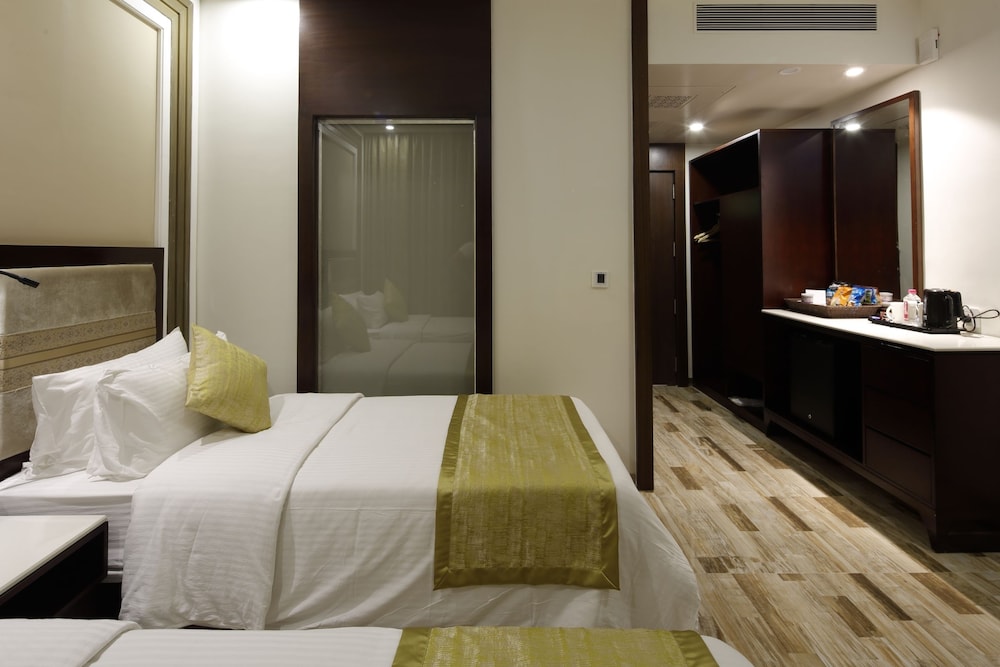Regenta Inn Ranip Ahmedabad — photo 4